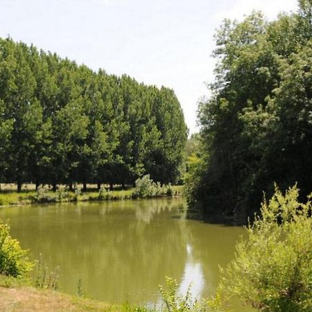 Camping Au Bord De L'Aisne Guignicourt Luaran gambar